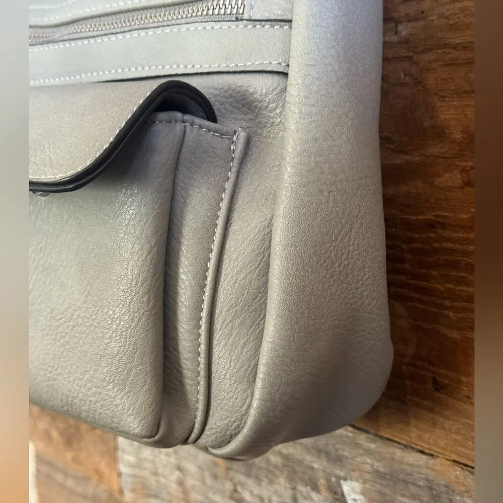 Jessie & James Conceal and Carry Hobo Handbag with locking zipper-key NWOT